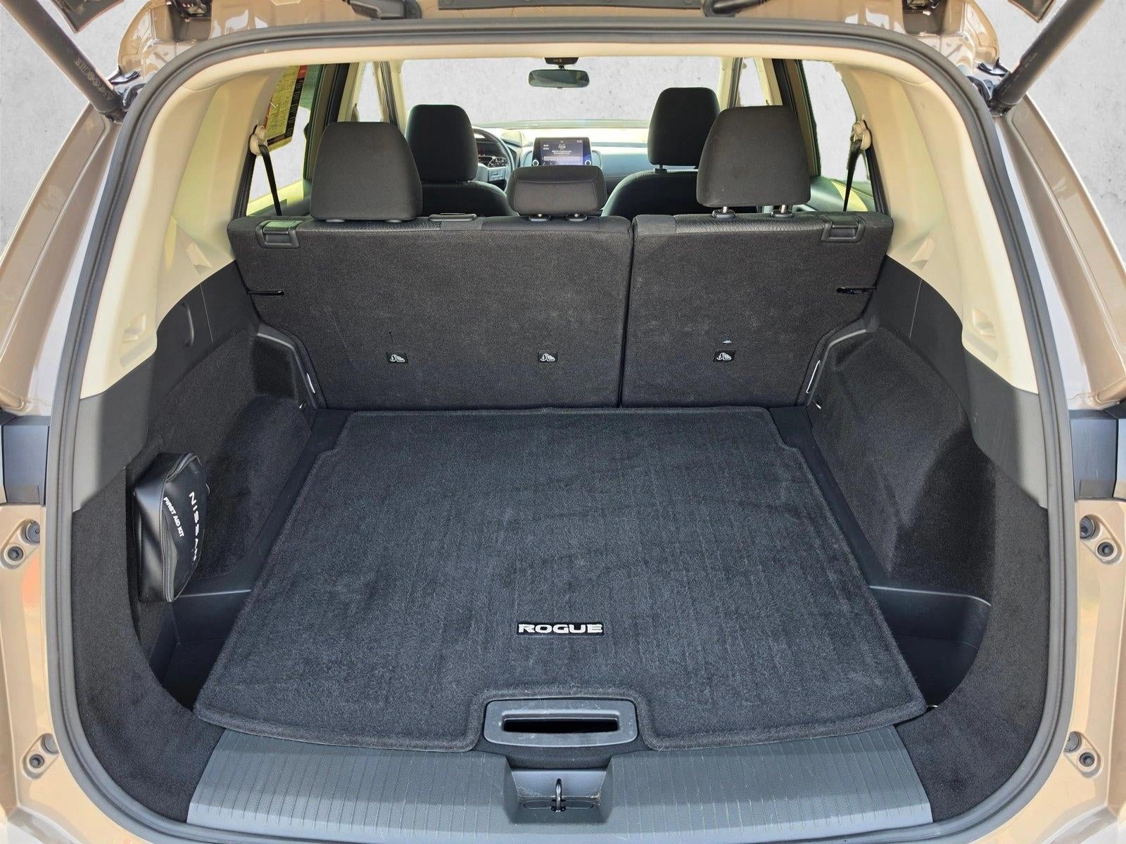 2025 Nissan Rogue AWD SV