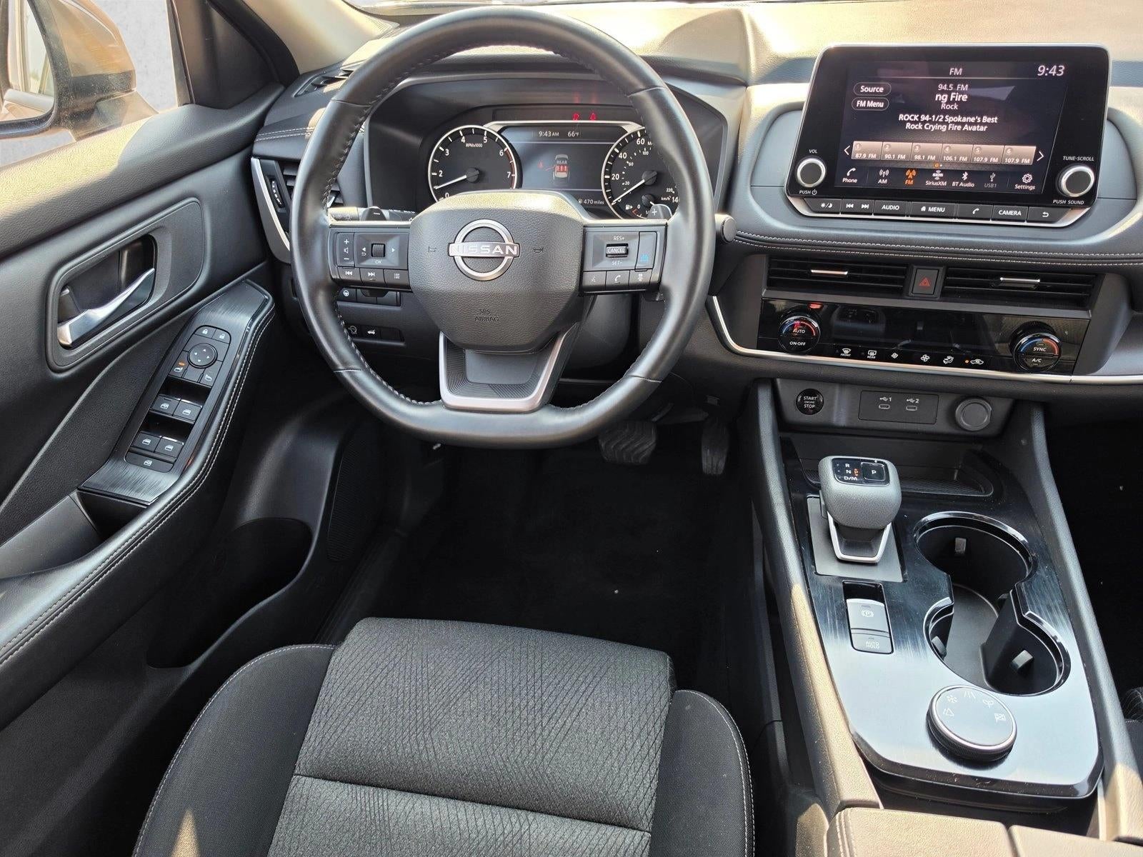 2025 Nissan Rogue AWD SV