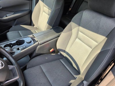 2025 Nissan Rogue AWD SV