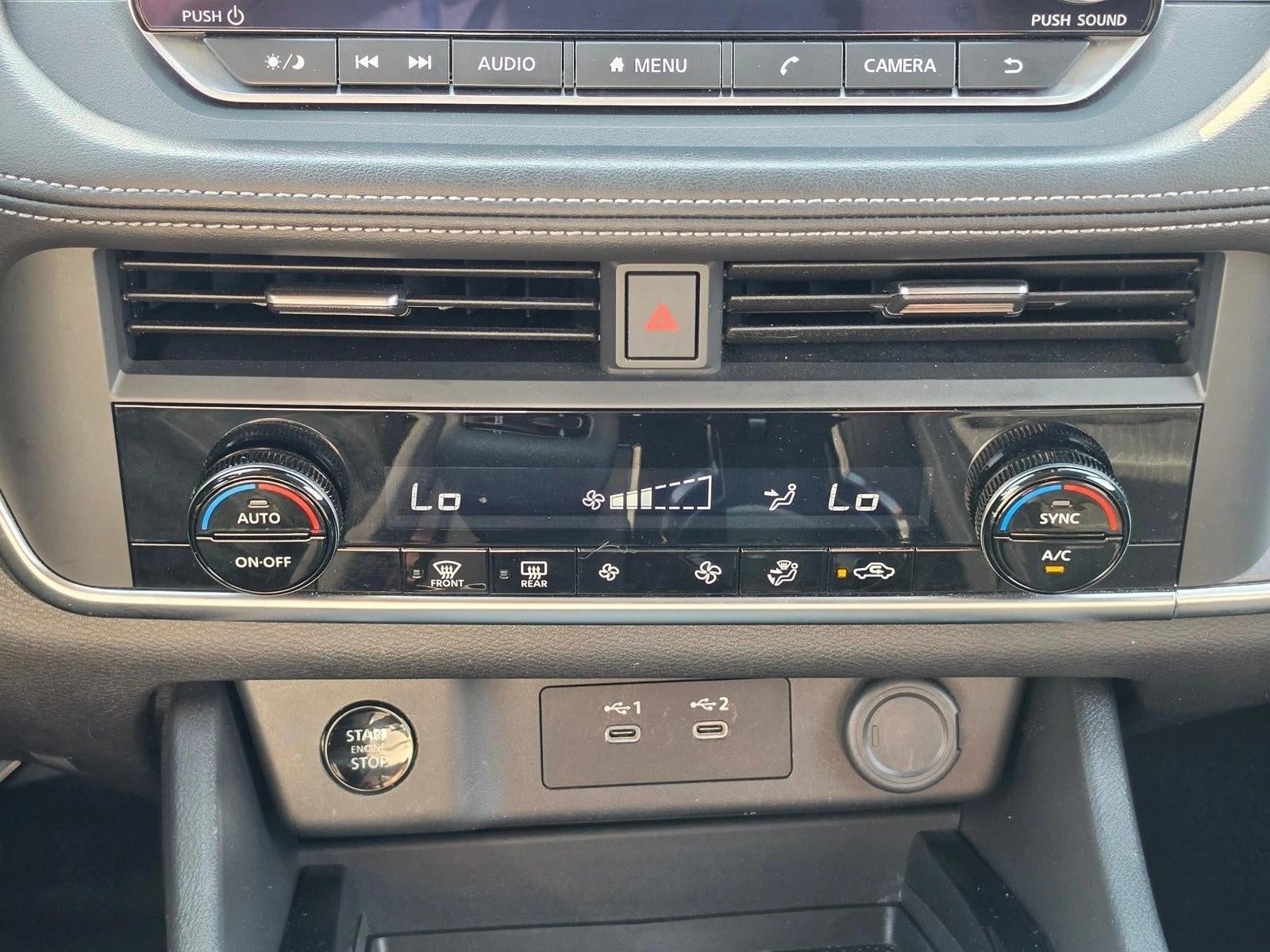 2025 Nissan Rogue AWD SV