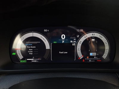 2025 Toyota Crown Signia XLE AWD (Natl)