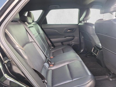 2025 Toyota Crown Signia XLE AWD (Natl)