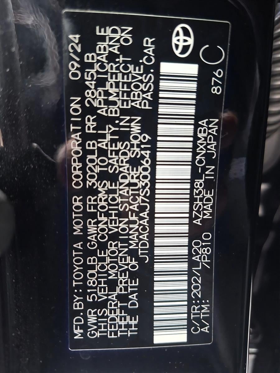 2025 Toyota Crown Signia XLE AWD (Natl)