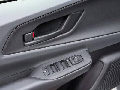 2025 Toyota Prius LE (Natl)