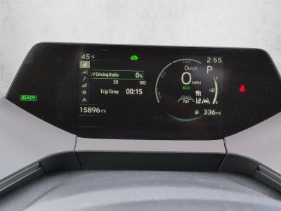 2025 Toyota Prius LE (Natl)