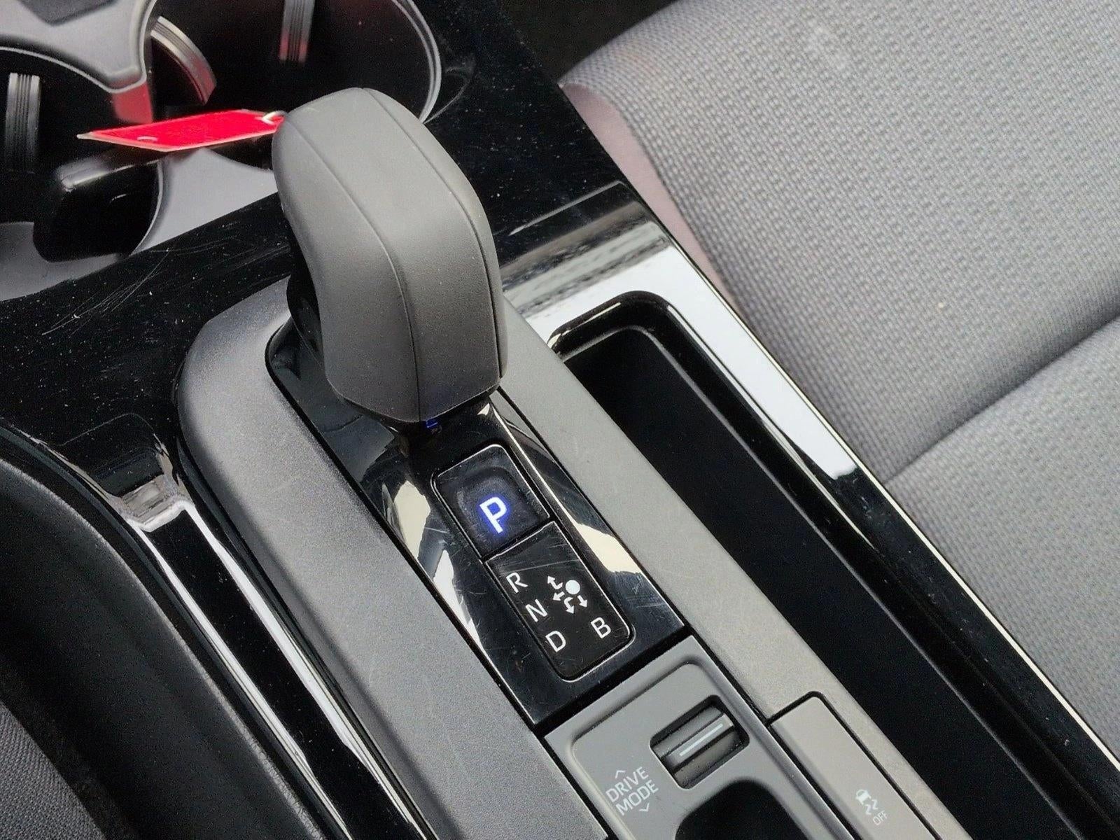 2025 Toyota Prius LE (Natl)