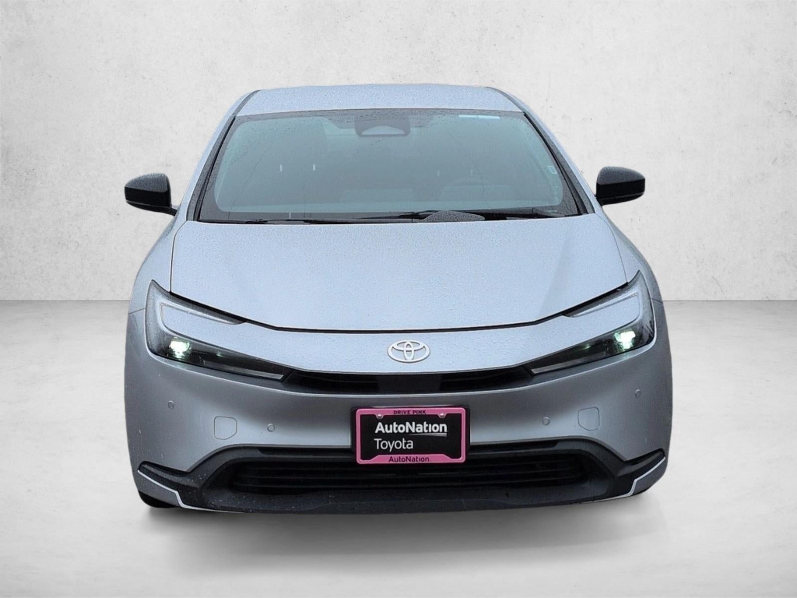 2025 Toyota Prius LE (Natl)