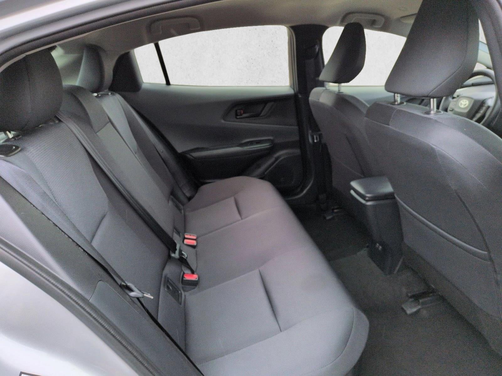 2025 Toyota Prius LE (Natl)