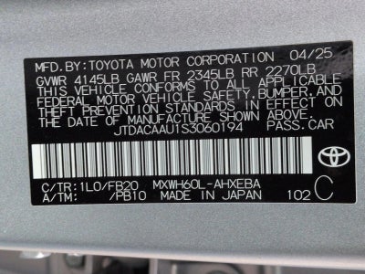 2025 Toyota Prius LE (Natl)