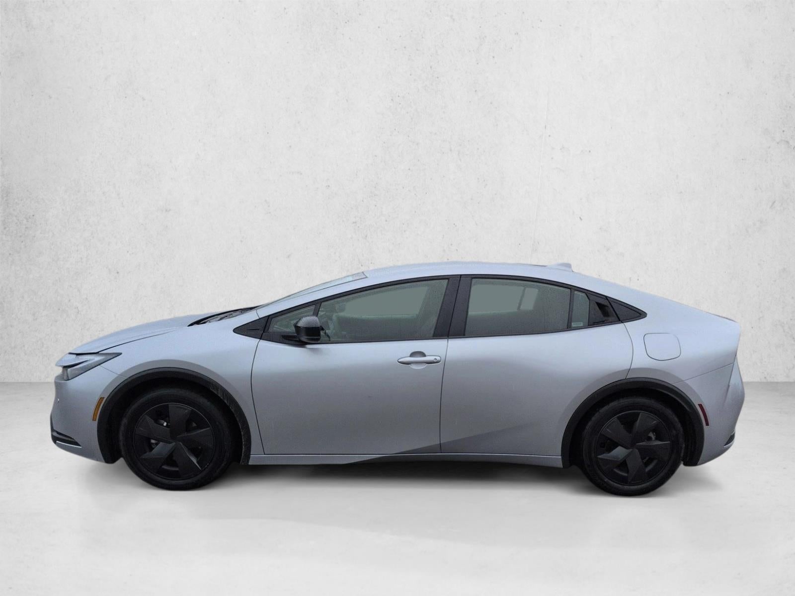 2025 Toyota Prius LE (Natl)