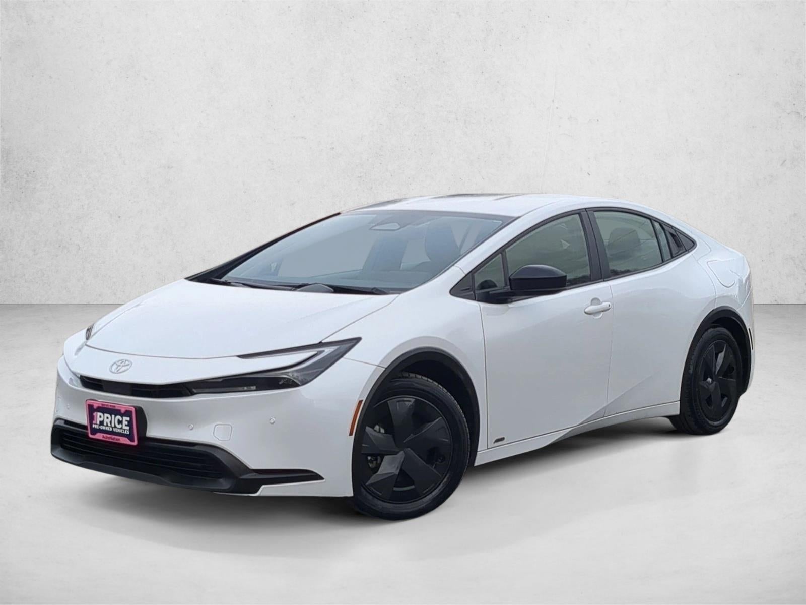 2025 Toyota Prius LE AWD (Natl)