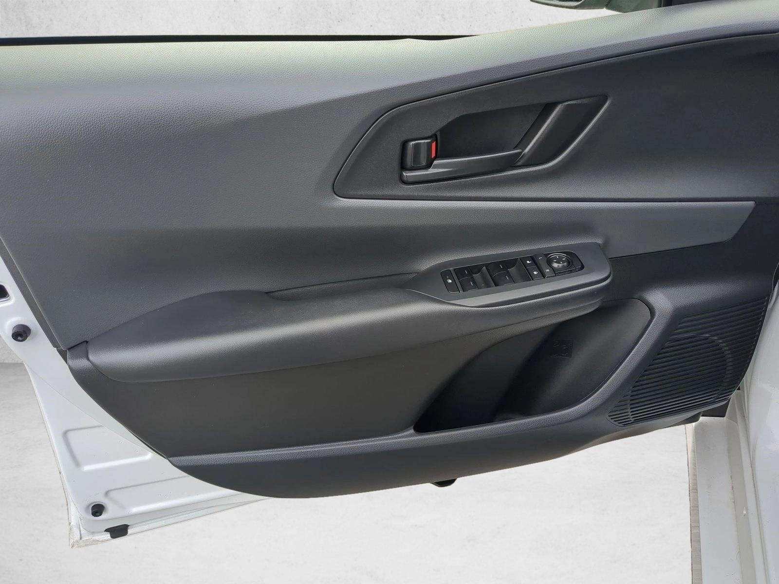 2025 Toyota Prius LE AWD (Natl)