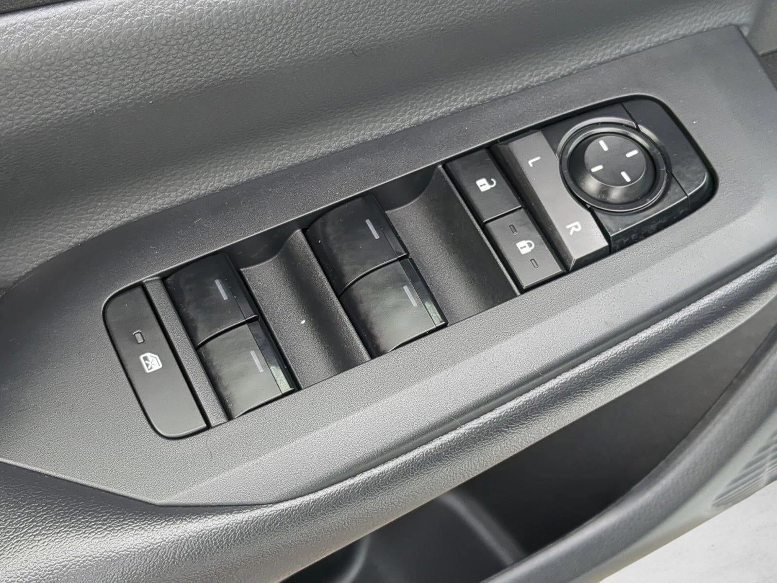 2025 Toyota Prius LE AWD (Natl)