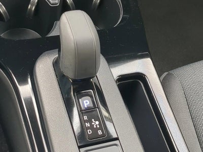 2025 Toyota Prius LE AWD (Natl)