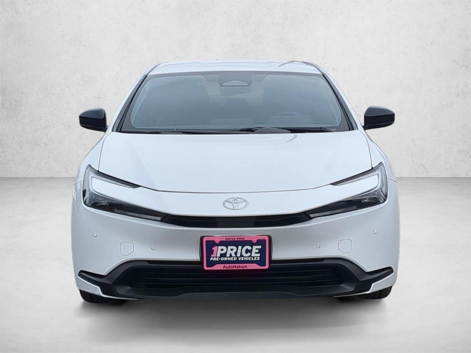 2025 Toyota Prius LE AWD (Natl)