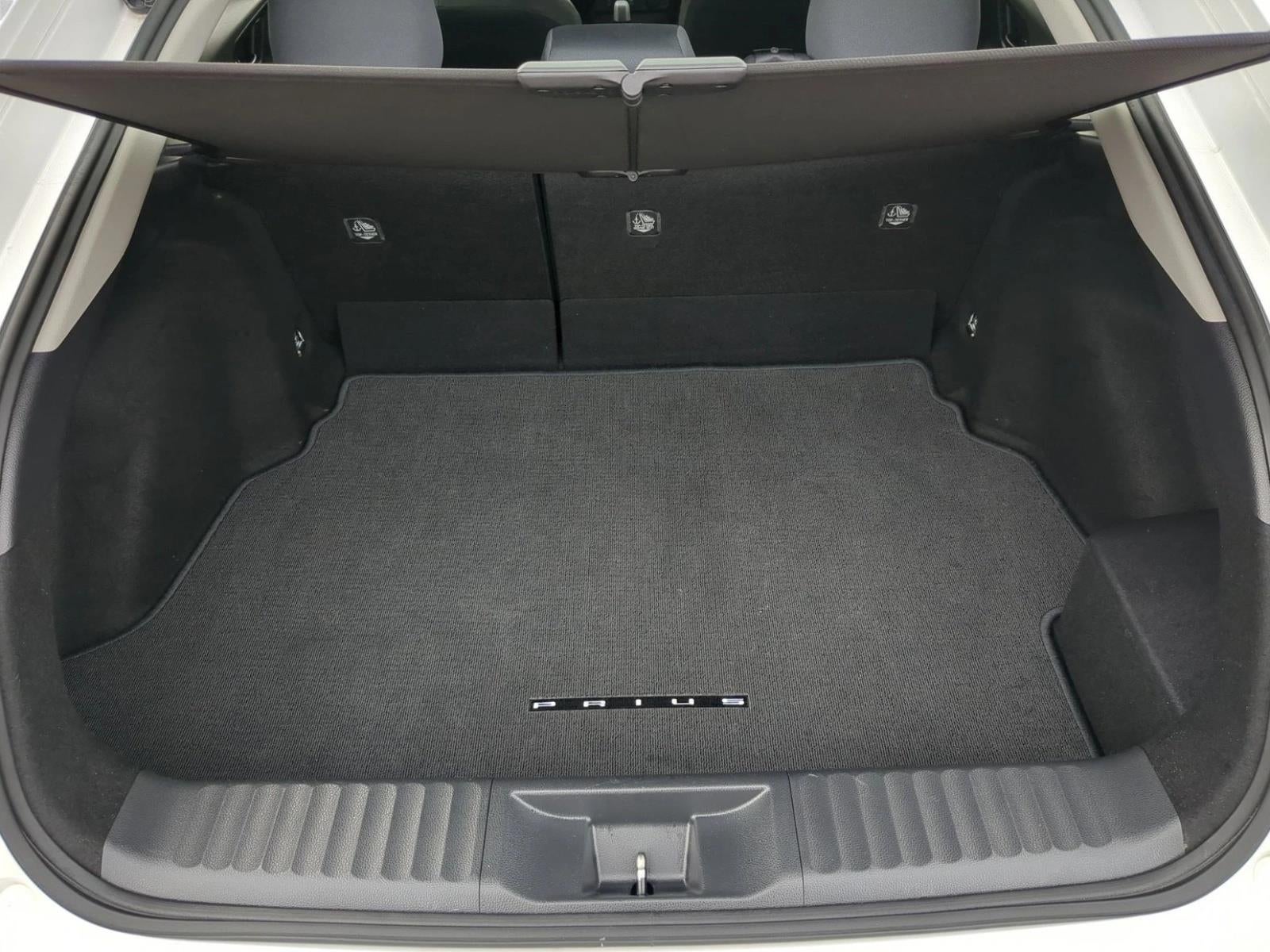 2025 Toyota Prius LE AWD (Natl)