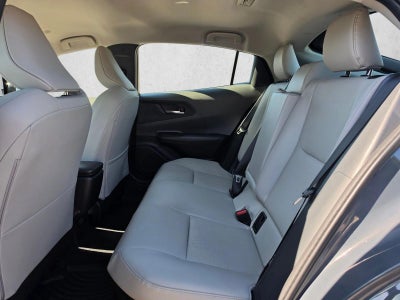 2026 Toyota Prius XLE AWD (Natl)