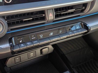 2026 Toyota Prius XLE AWD (Natl)