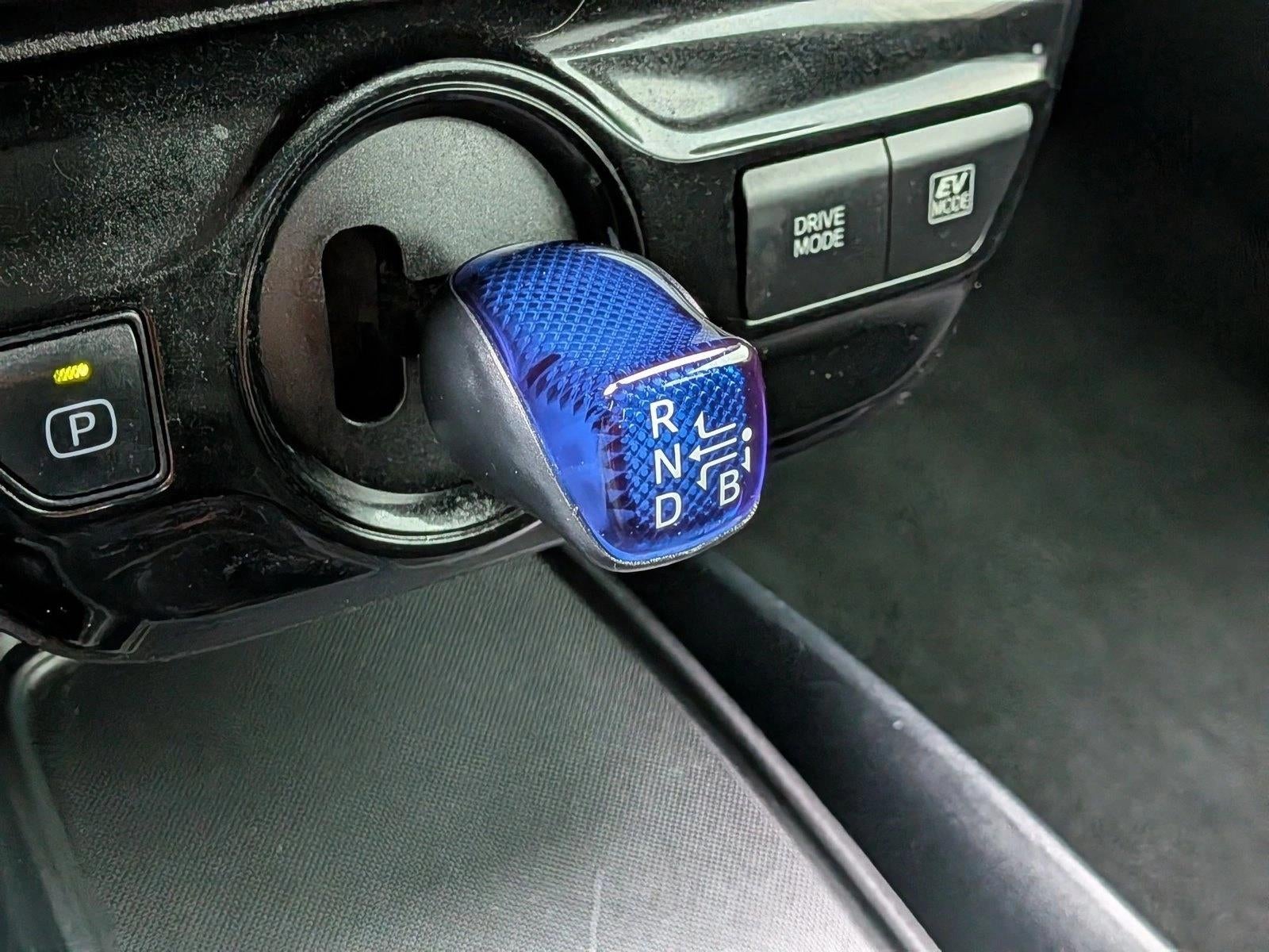 2022 Toyota Prius LE (Natl)