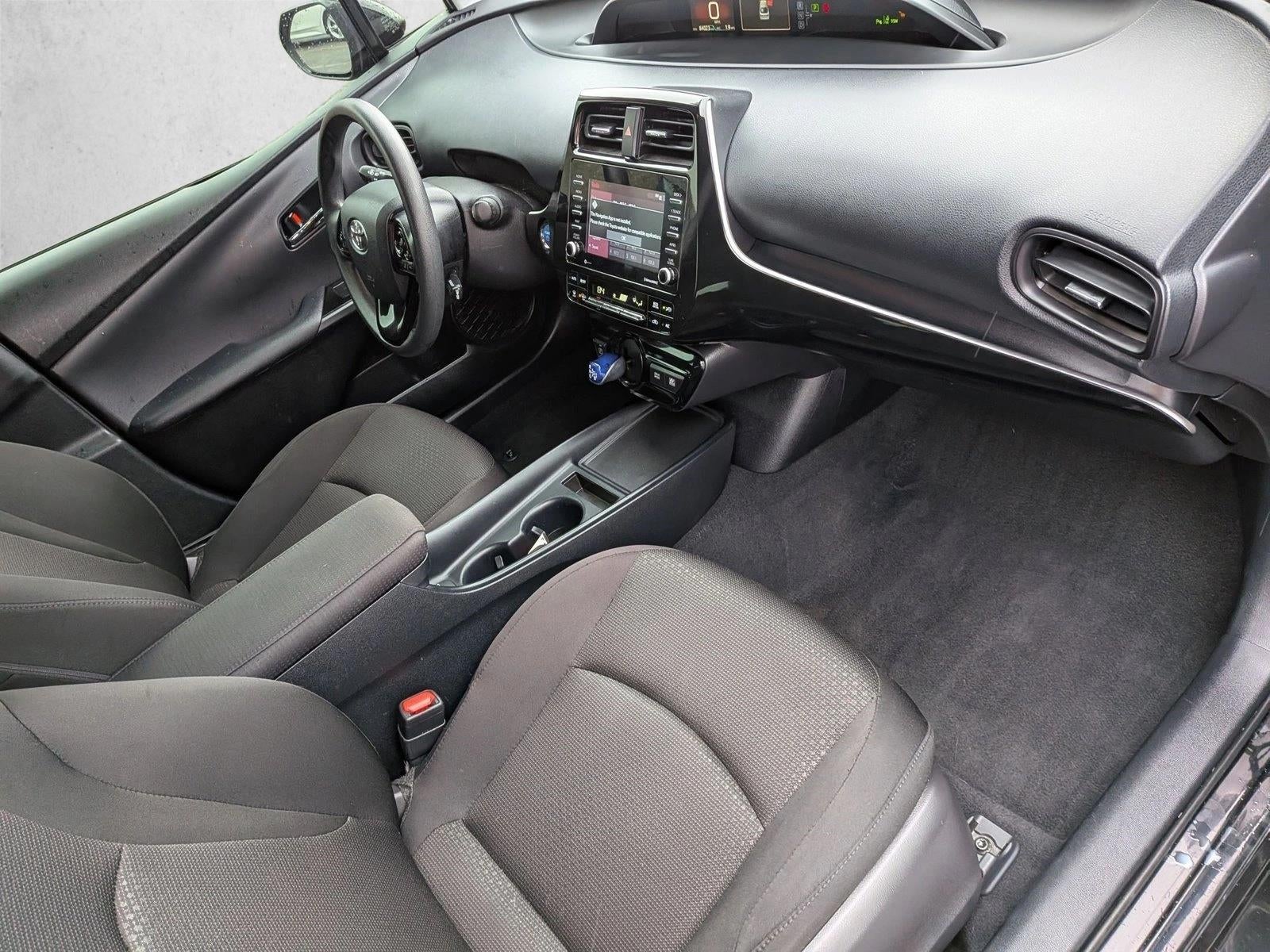 2022 Toyota Prius LE (Natl)