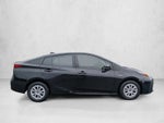 2022 Toyota Prius LE (Natl)
