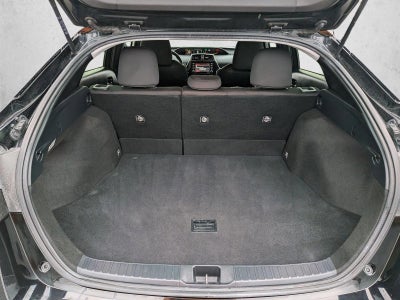 2022 Toyota Prius LE (Natl)