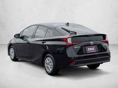 2022 Toyota Prius LE (Natl)