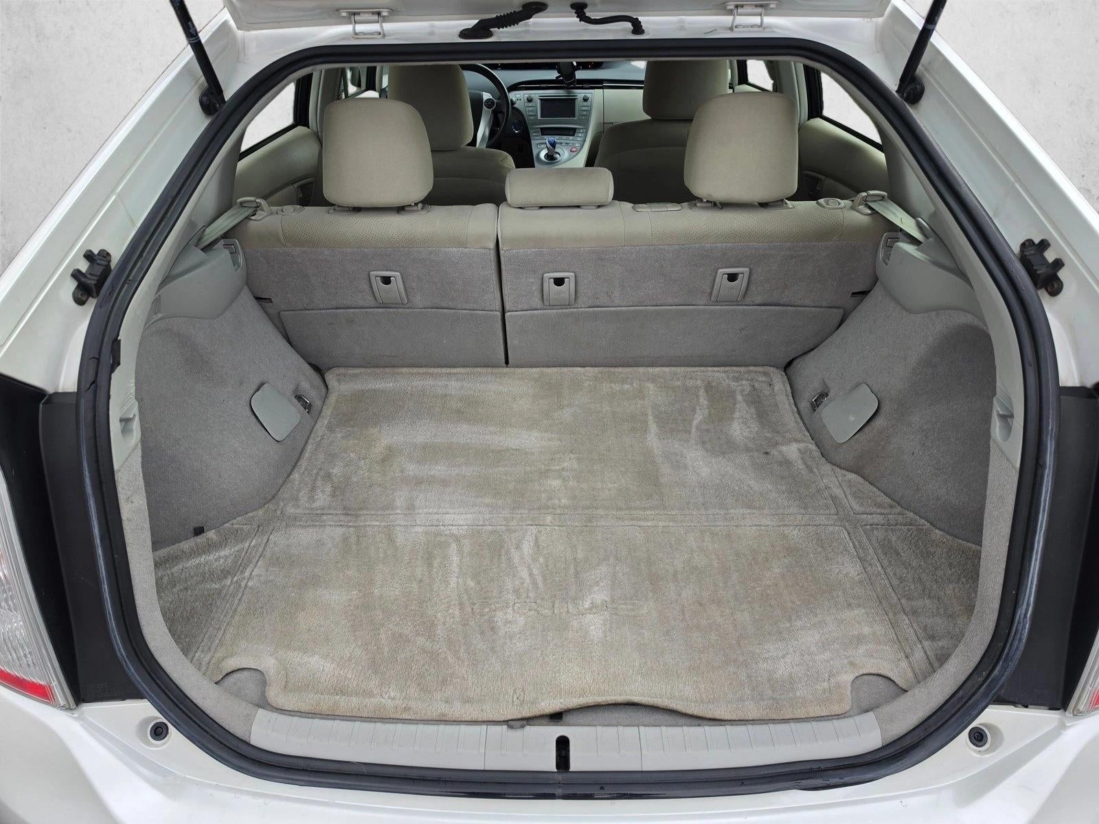 2012 Toyota Prius 5dr HB Two (Natl)