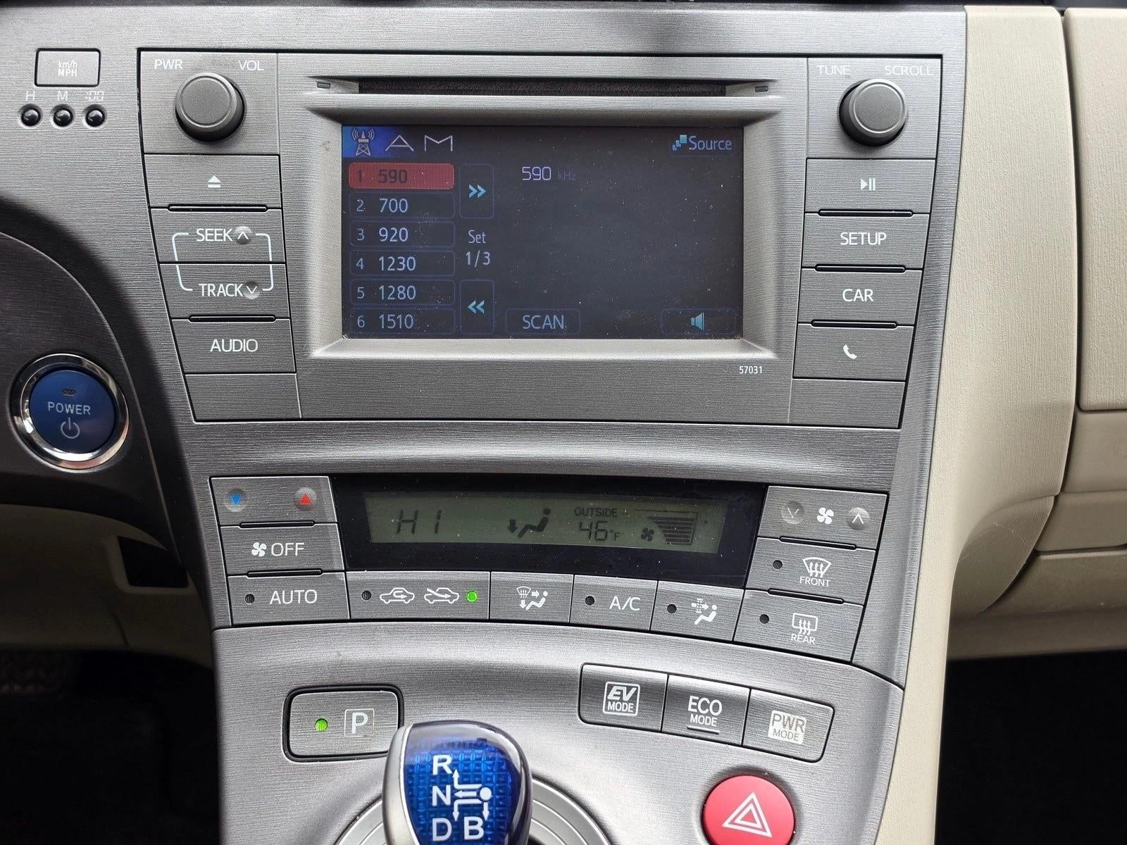 2012 Toyota Prius 5dr HB Two (Natl)