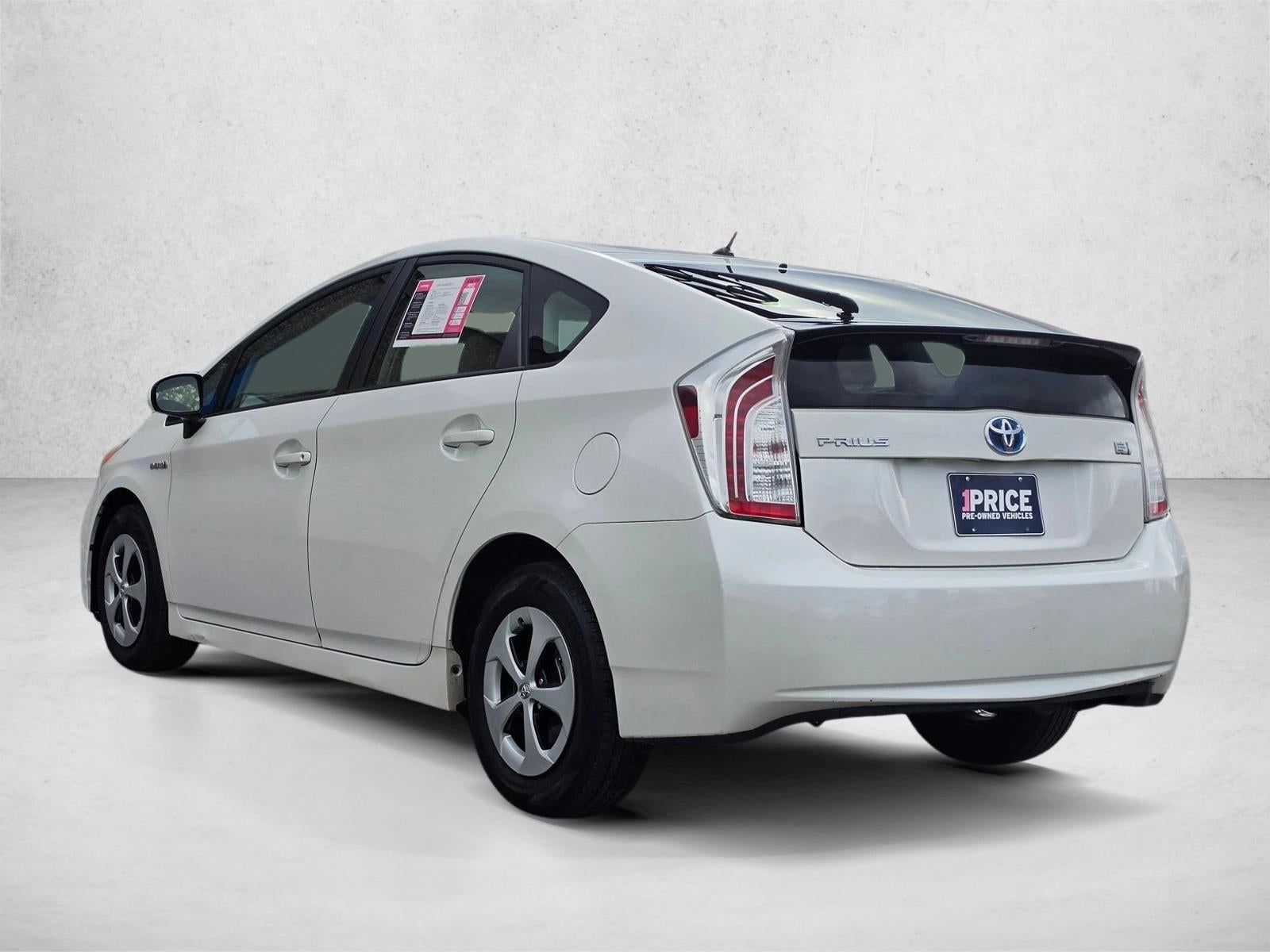 2012 Toyota Prius 5dr HB Two (Natl)