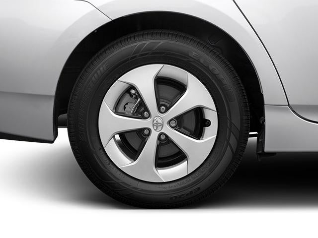 2012 Toyota Prius 5dr HB Two (Natl)