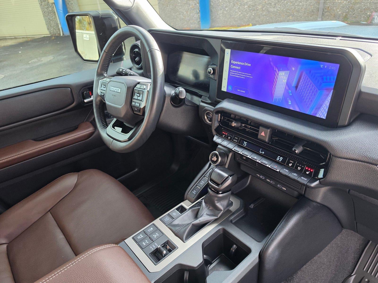 2025 Toyota Land Cruiser 4WD (Natl)