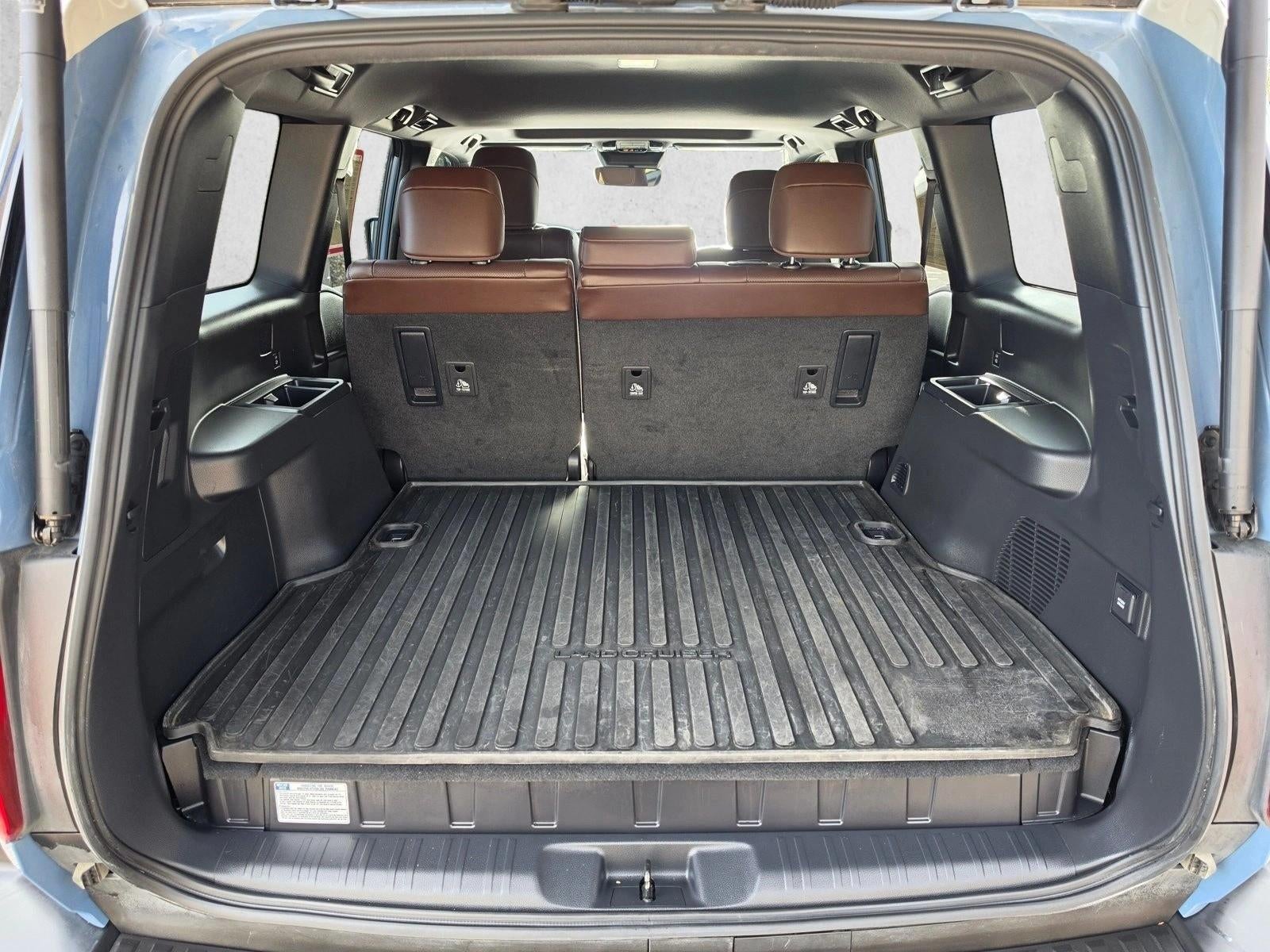 2025 Toyota Land Cruiser 4WD (Natl)