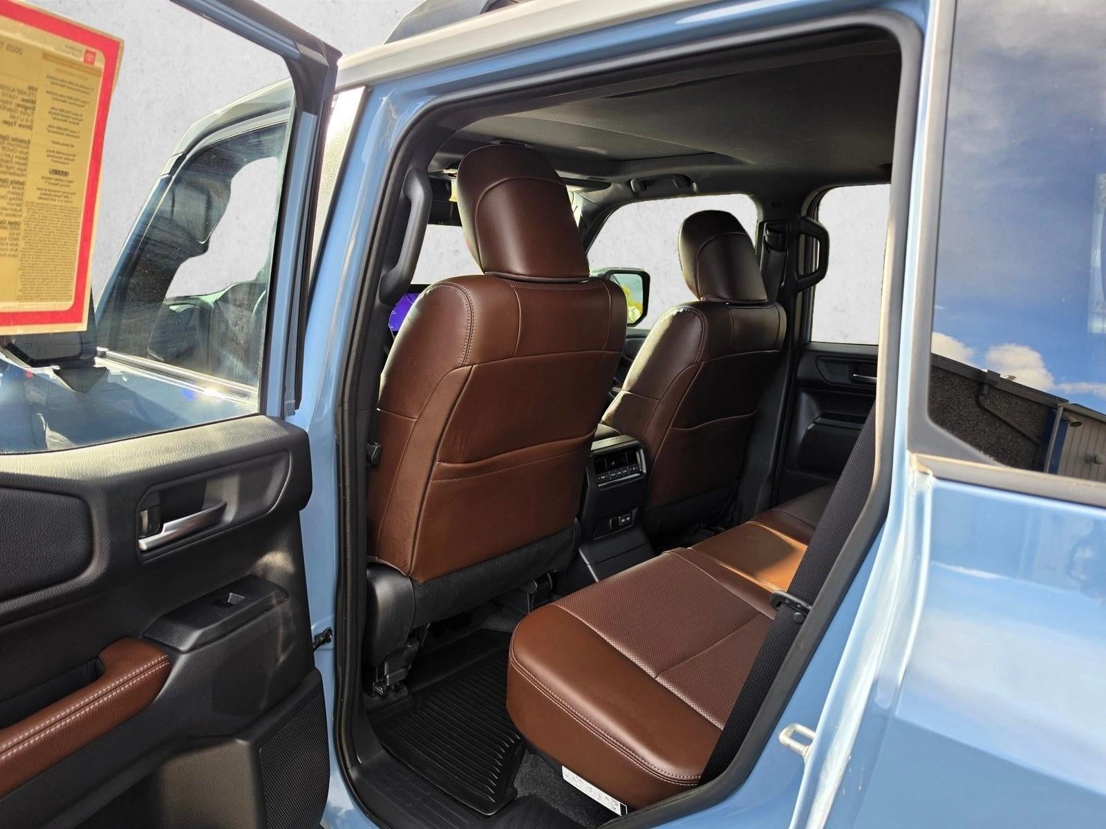 2025 Toyota Land Cruiser 4WD (Natl)