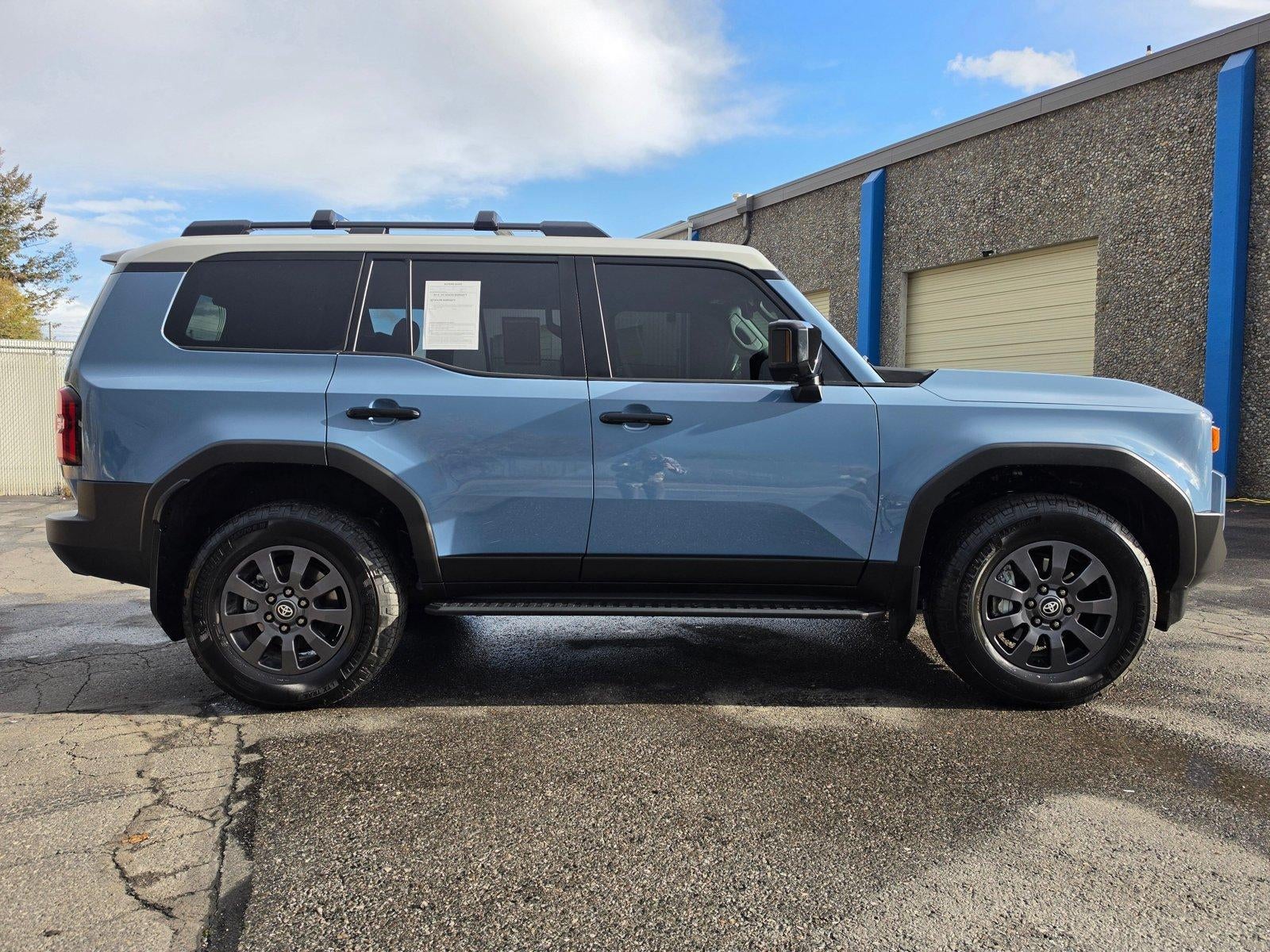 2025 Toyota Land Cruiser 4WD (Natl)