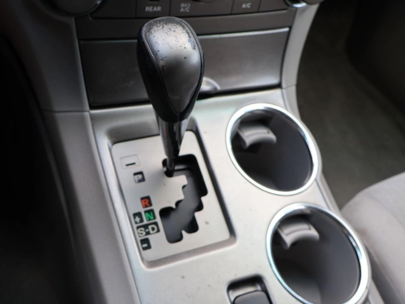 2010 Toyota Highlander 4WD 4dr V6 Base (Natl)