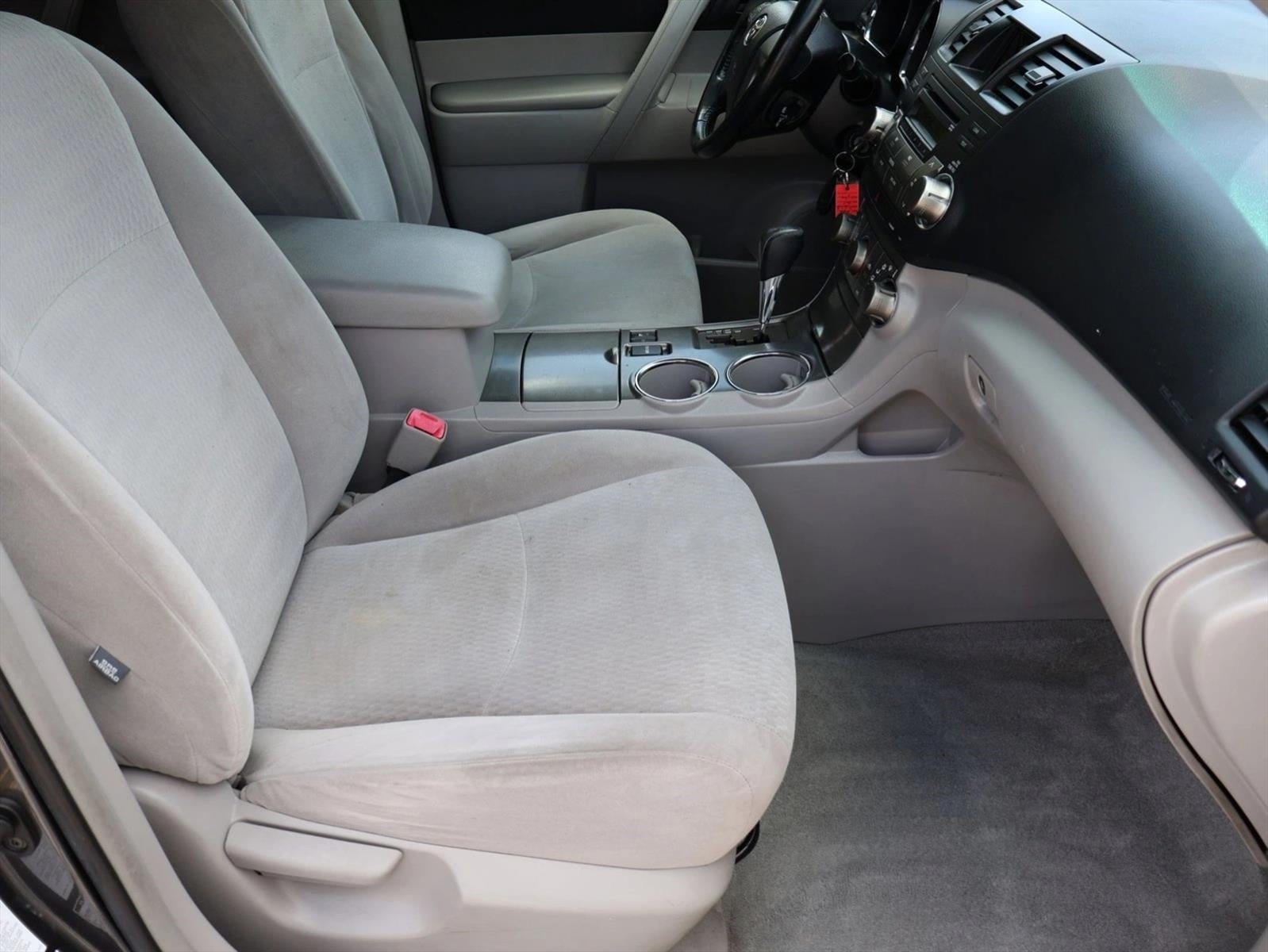 2010 Toyota Highlander 4WD 4dr V6 Base (Natl)
