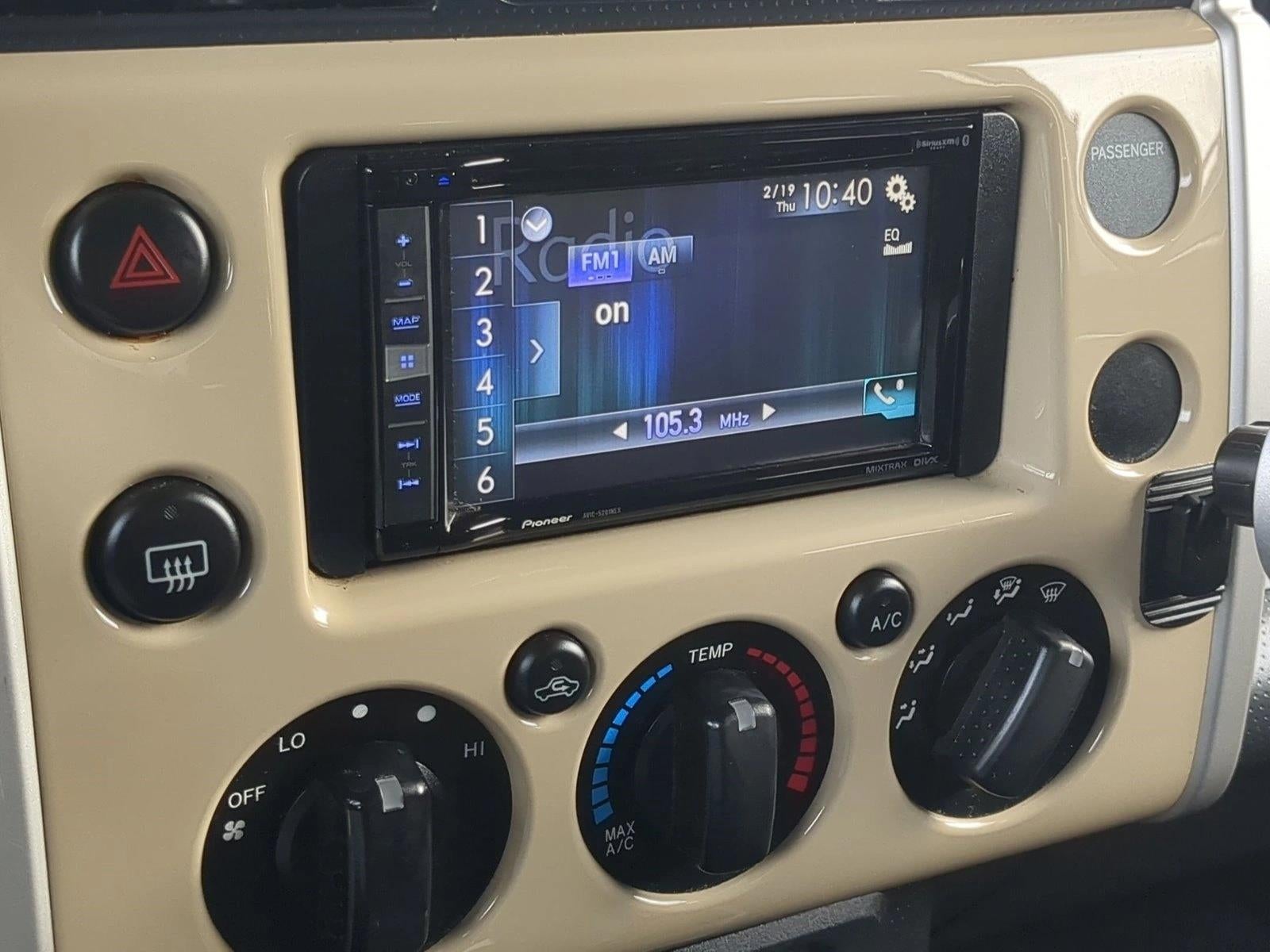 2011 Toyota FJ Cruiser 4WD 4dr Auto (Natl)