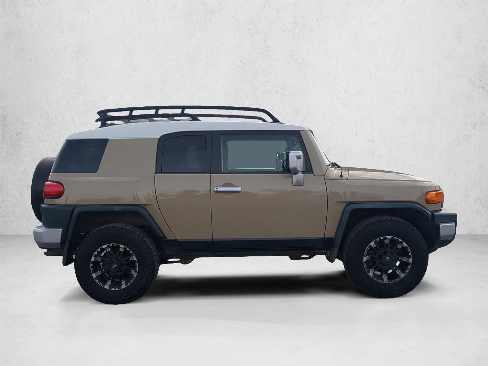 2011 Toyota FJ Cruiser 4WD 4dr Auto (Natl)