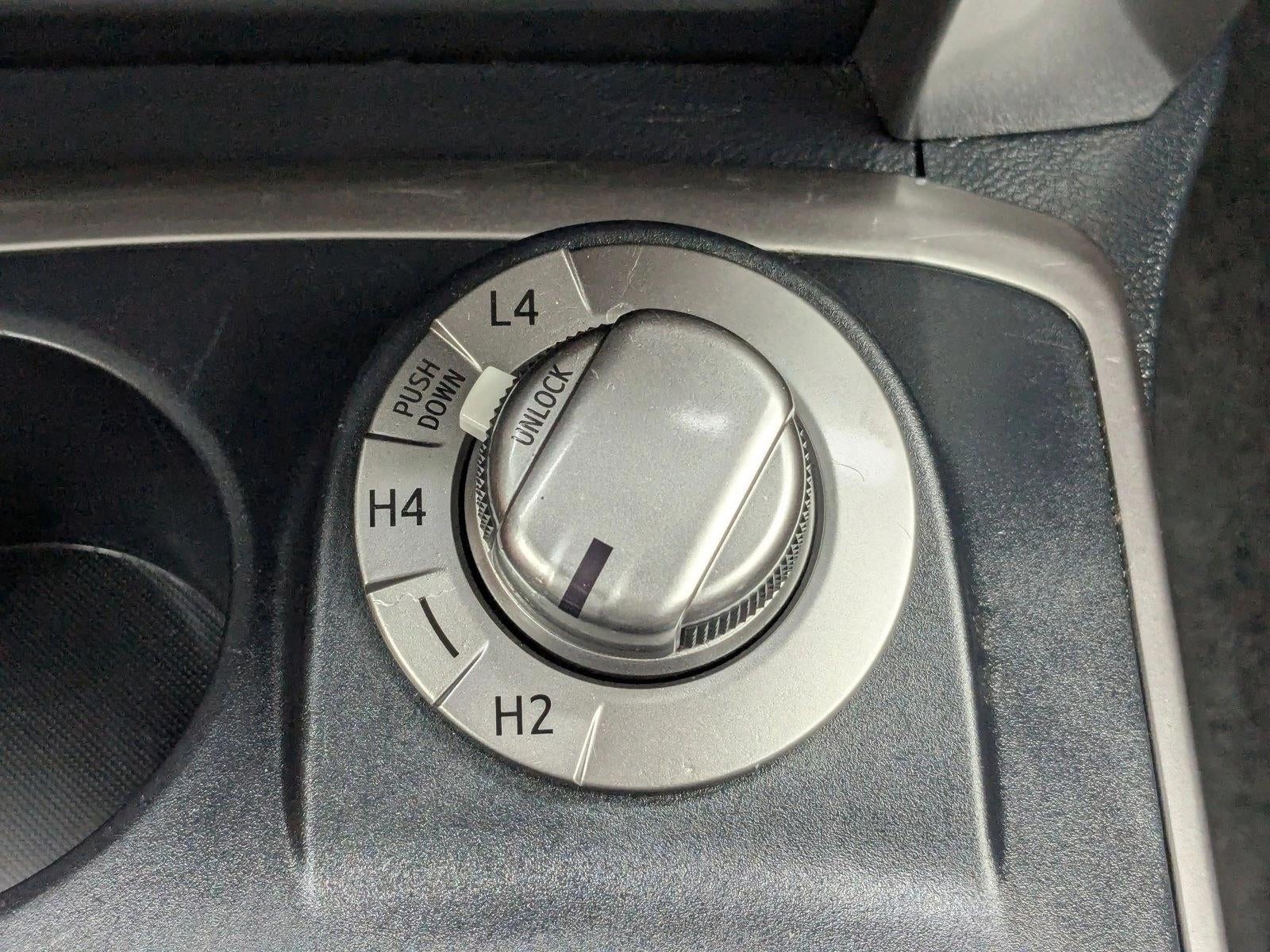 2023 Toyota 4Runner SR5 4WD (GS)