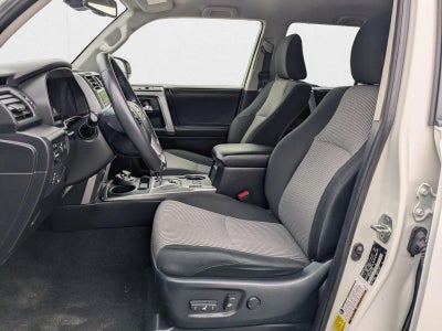 2023 Toyota 4Runner SR5 4WD (GS)