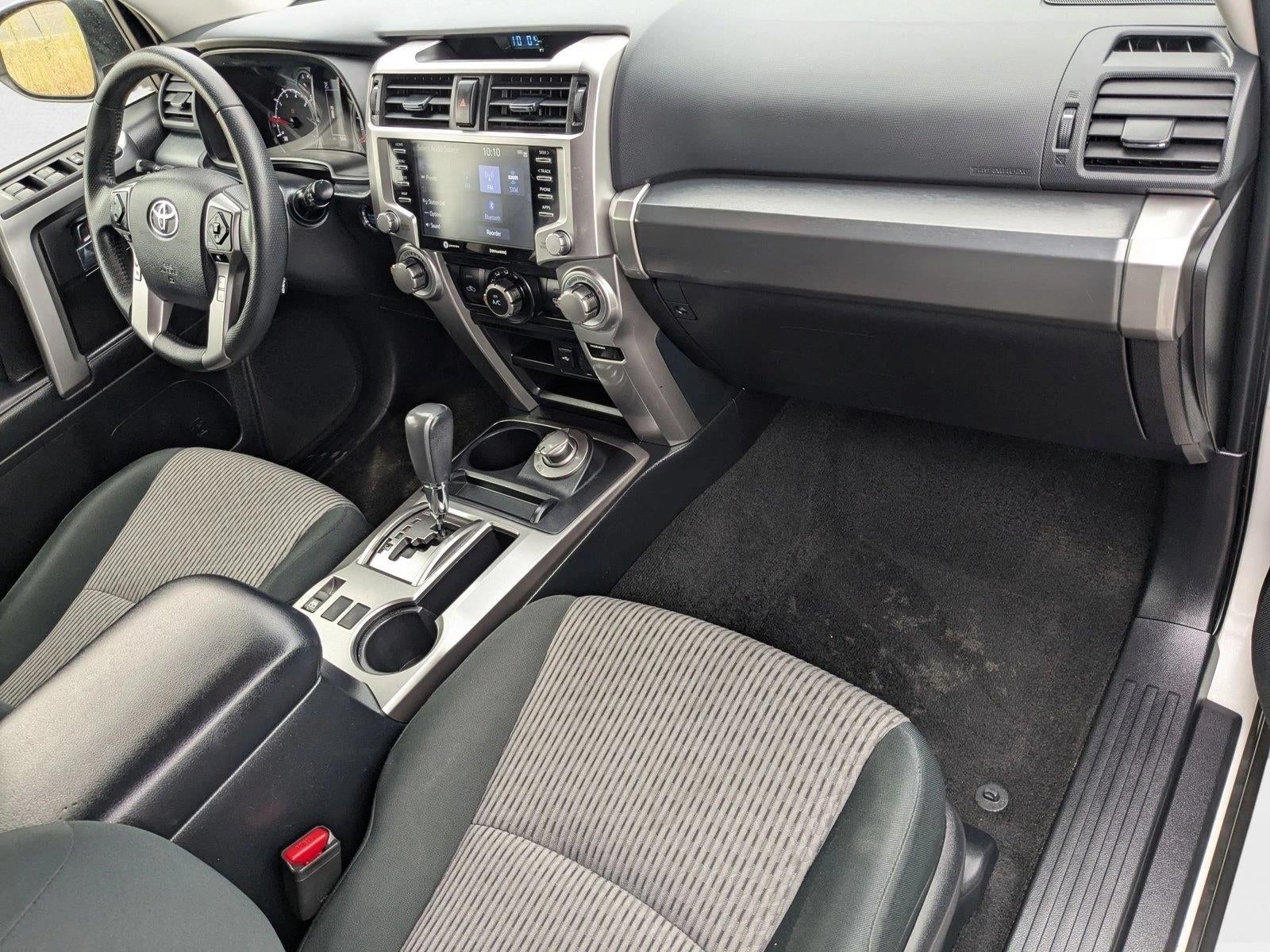 2023 Toyota 4Runner SR5 4WD (GS)