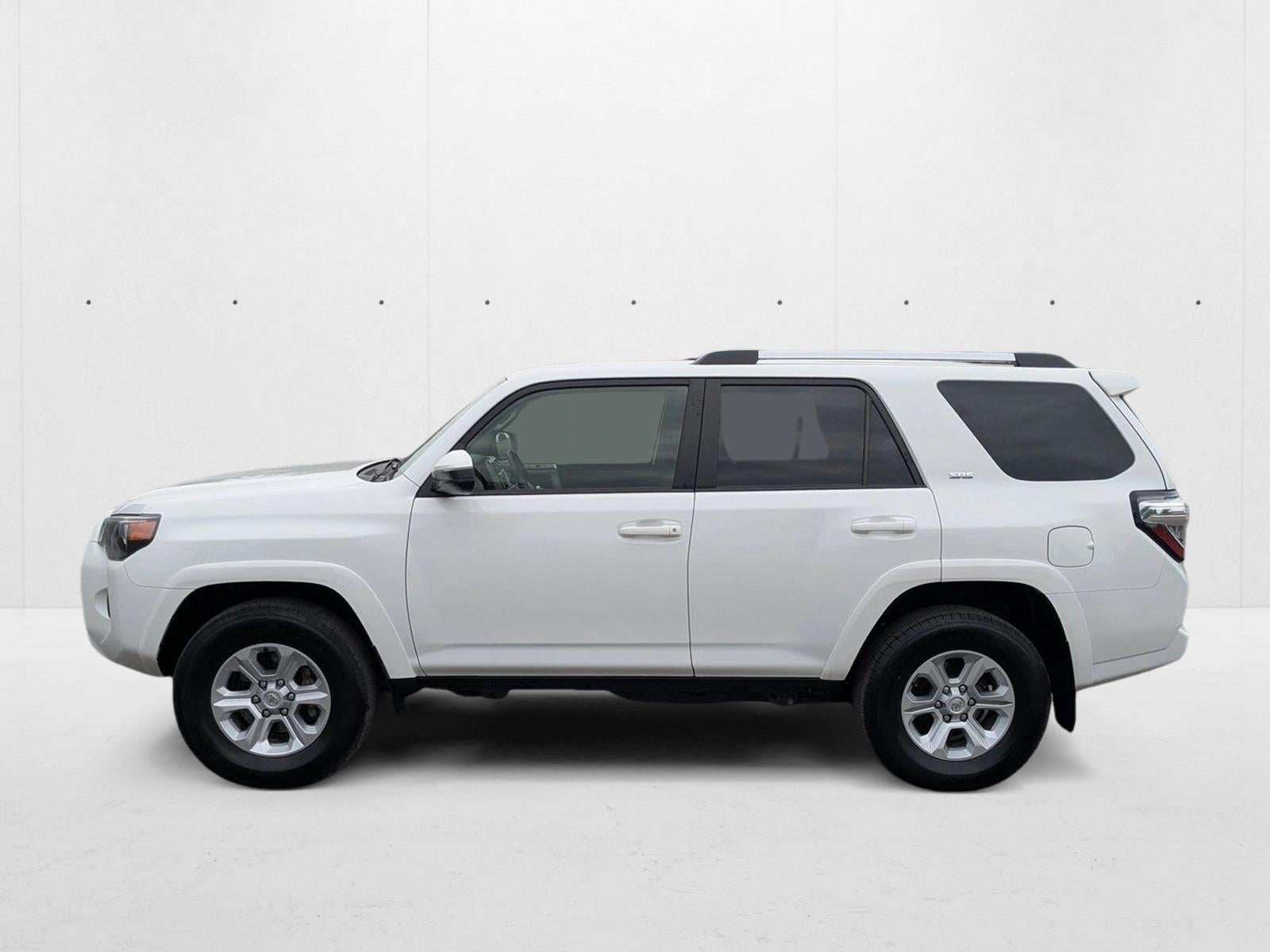 2023 Toyota 4Runner SR5 4WD (GS)