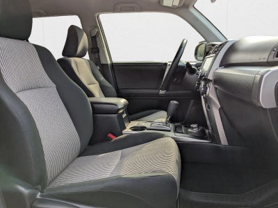 2024 Toyota 4Runner SR5 4WD (GS)