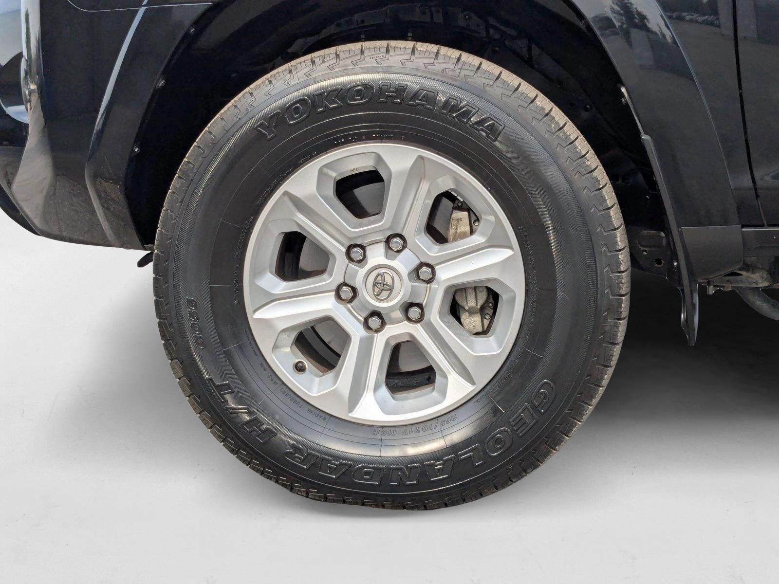 2024 Toyota 4Runner SR5 4WD (GS)