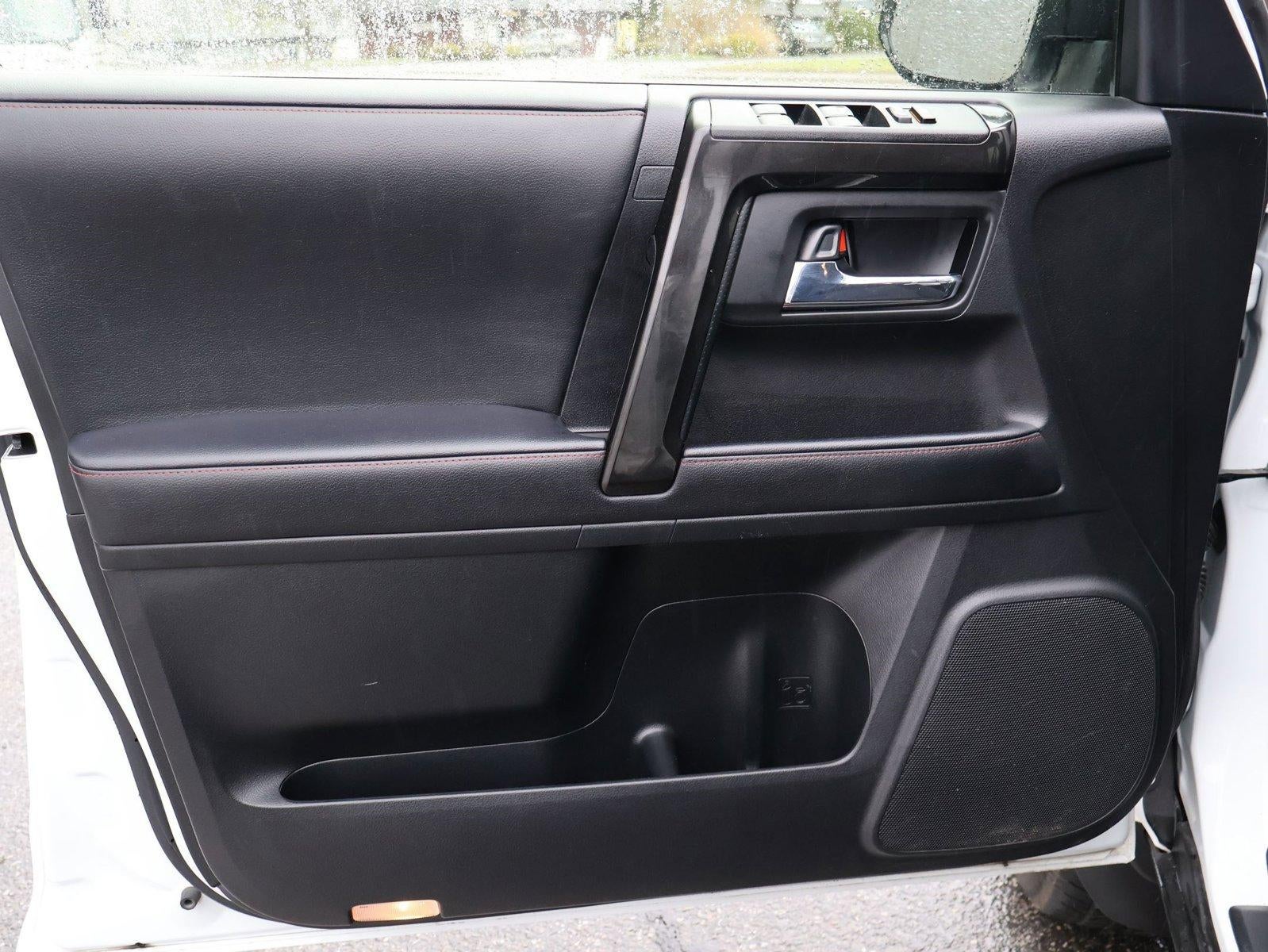 2024 Toyota 4Runner TRD Off Road 4WD (Natl)