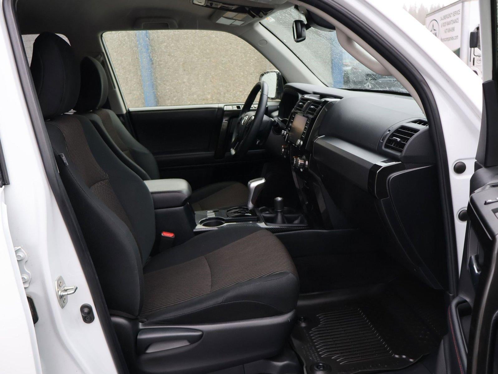 2024 Toyota 4Runner TRD Off Road 4WD (Natl)