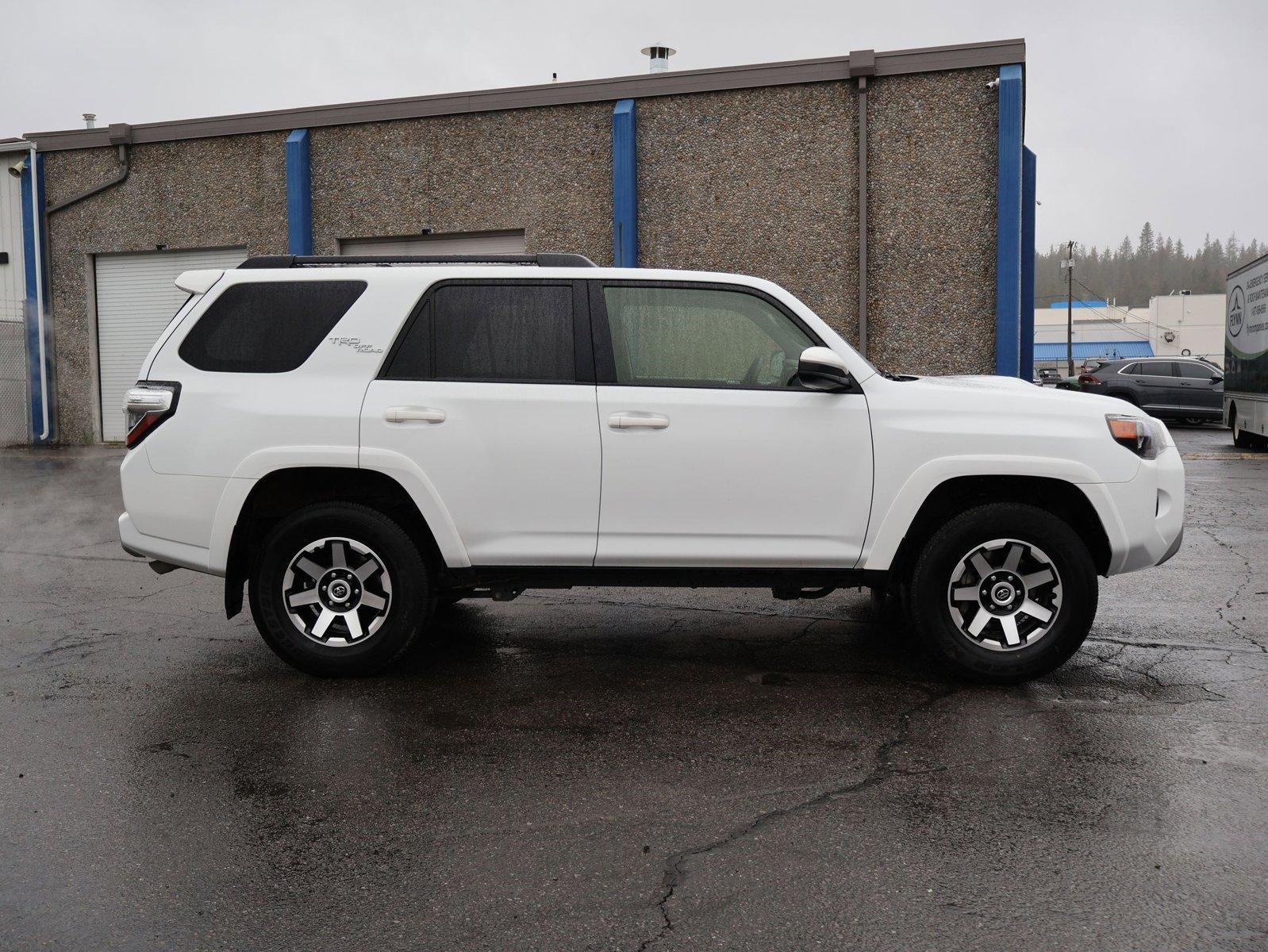 2024 Toyota 4Runner TRD Off Road 4WD (Natl)