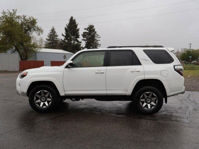 2024 Toyota 4Runner TRD Off Road 4WD (Natl)