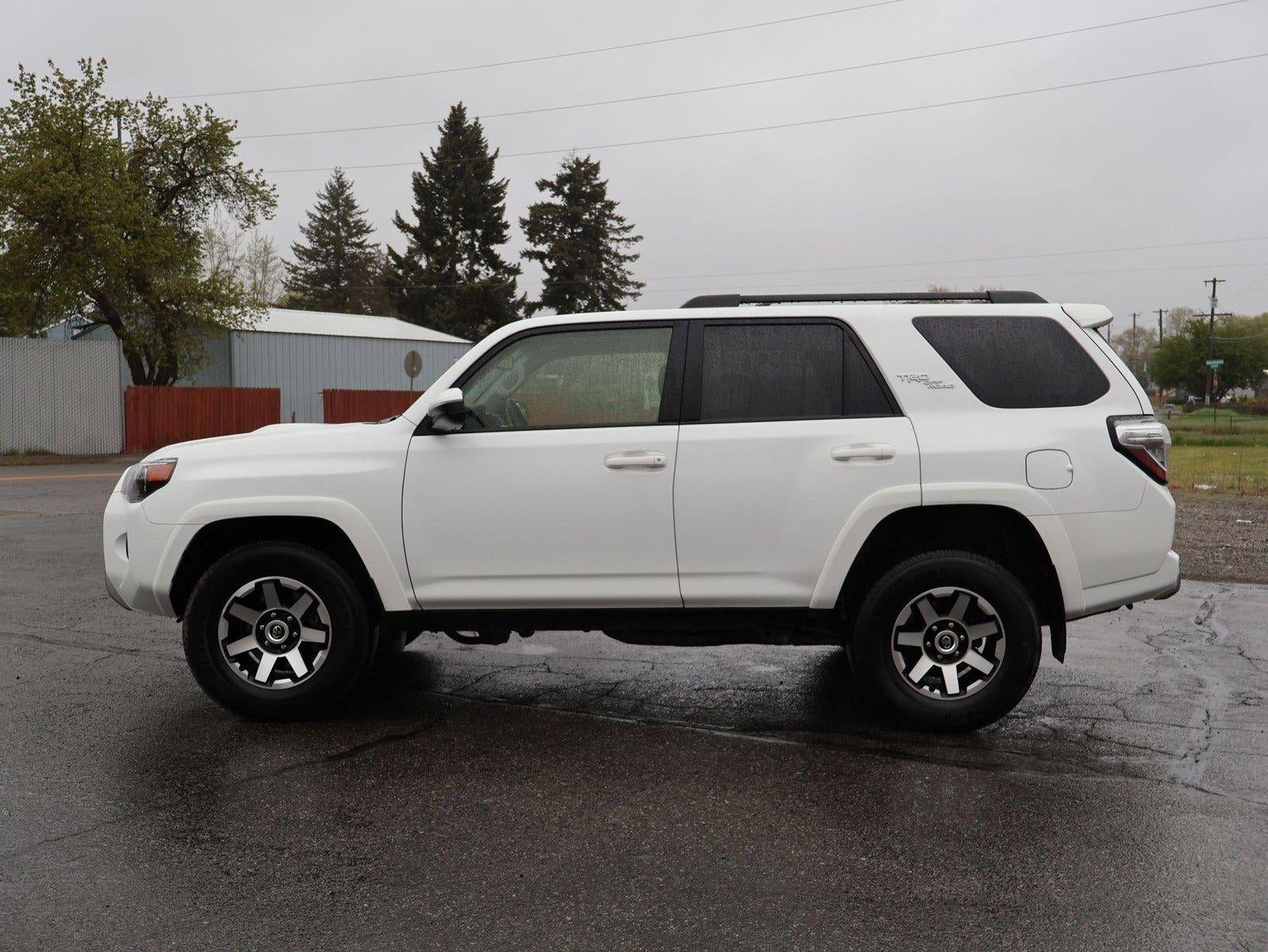 2024 Toyota 4Runner TRD Off Road 4WD (Natl)